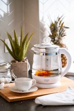 Скляний чайник з регулятором температури Adler AD 1299: поєднання елегантності та практичності - Зображення 4