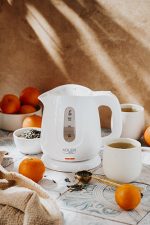 Класичний 1-літровий електрочайник Adler AD 1373 - Зображення 2