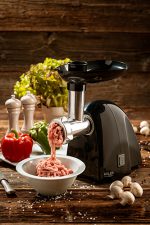 М'ясорубка Adler AD 4811 1800Вт - Міцна м'ясорубка з широкими можливостями від Adler