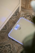 Ваги підлогові Adler AD 8183 до 180кг з підсвічуванням - Зображення 3