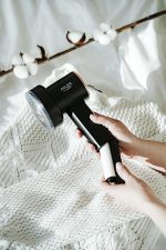 Машинка для видалення ковтунців Adler AD 9619 LCD + 2 валіка для одягу - Зображення 4