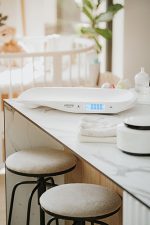 Дитячі ваги до 20 кг з функцією автоматичного утримання для новонароджених Camry CR 8185 - Зображення 4