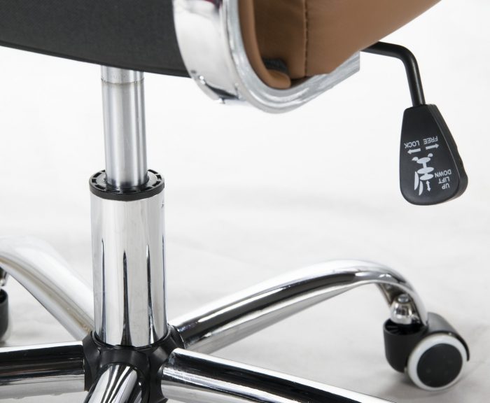 Офісне крісло Sofotel Boston з еко-шкіри,коричневе. Для Комфорту та Витонченого Інтер'єру - Зображення 6