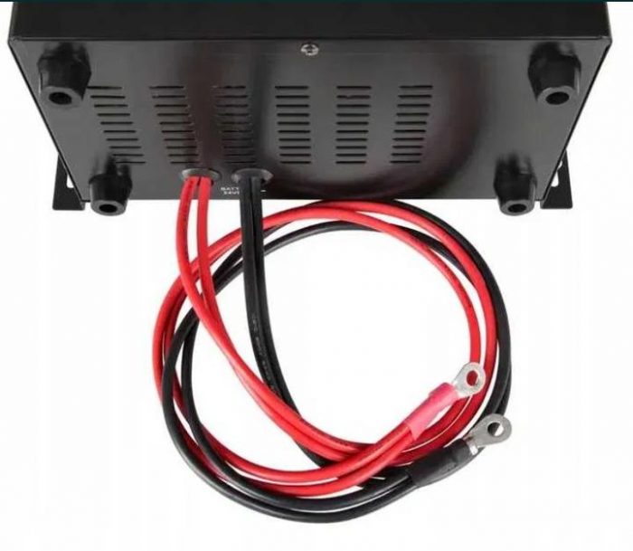 Джерело Безперебійного Живлення Kemot Pro Solar 1800/2500W URZ3419 - Надійний Захист для Ваших Пристроїв - Зображення 2