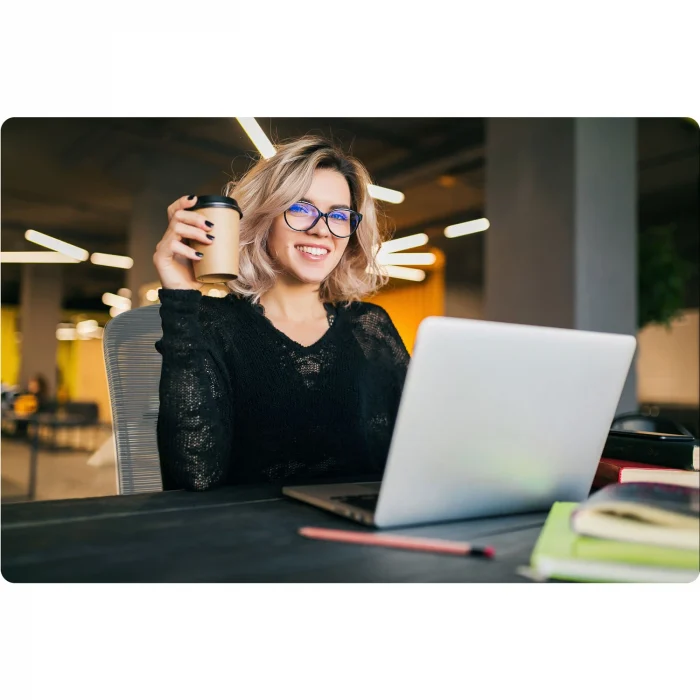 Офісне крісло Sofotel Wizo з мікросітки сіро-біле - Зображення 10