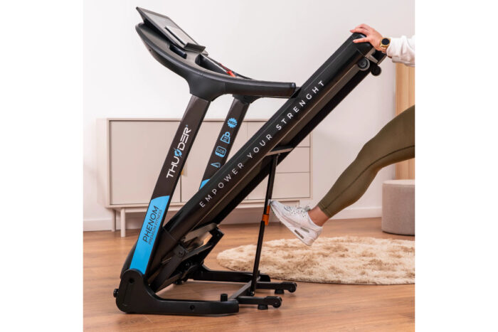 product_image_407460_634952-1200x800 Бігова доріжка електрична THUNDER PHENOM-S-BLACK - Зображення 12